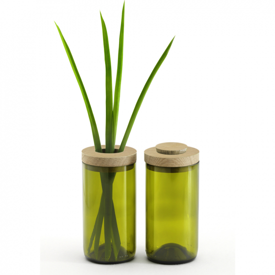Vase & Dose aus Grünglas / Eiche geölt 16,5 cm hoch cm von SIDE BY SIDE